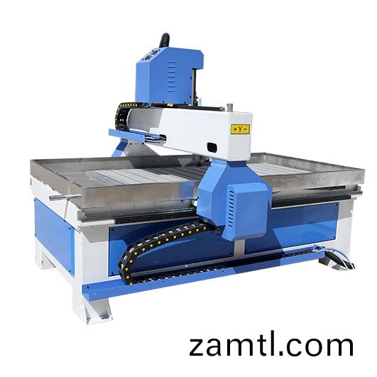 數(shu)控鵰刻(ke)機(ji)廠(chǎng)(chang)傢要如何(he)選，深(shen)藍(lan)機(ji)械(xie)值得(de)信顂(lai)   (圖(tu)1)