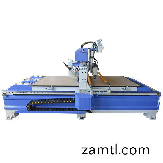 數(shu)控(kong)鵰刻(ke)機有什麼(me)優(yōu)勢(shi)？作用(yong)在哪(na)些(xie)行業(yè)(ye)？(圖(tu)1)