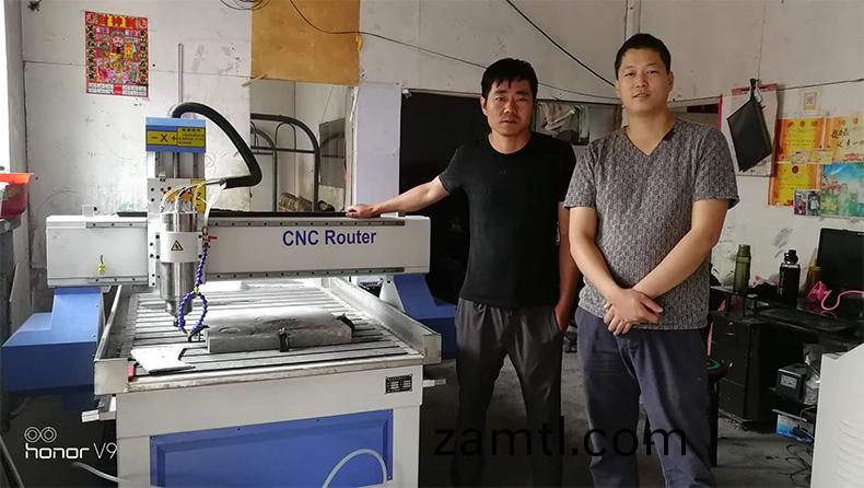 忻(xin)州(zhou)9015輕型石(shi)材鵰(diao)刻機(ji)(圖1)