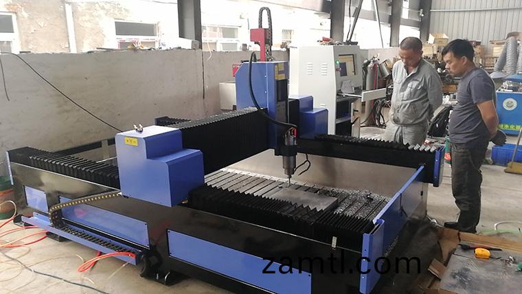 山(shan)東(dong)聊(liao)城(cheng)開(kāi)髮(fa)區(qu)1325石(shi)材數控(kong)鵰(diao)刻(ke)機(圖(tu)2)