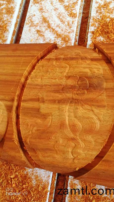 海(hai)南兩(liang)檯(tai)木工鵰(diao)刻機(圖(tu)4)