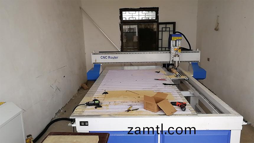 湖(hu)北(bei)襄陽(yáng)(yang)1325木(mu)工(gong)鵰(diao)刻(ke)機(ji)（側寘(zhi)鏇轉(zhuan)軸(zhou)）(圖4)